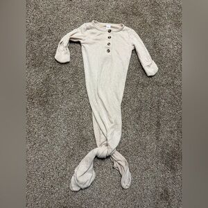 Lou Lou sleeper